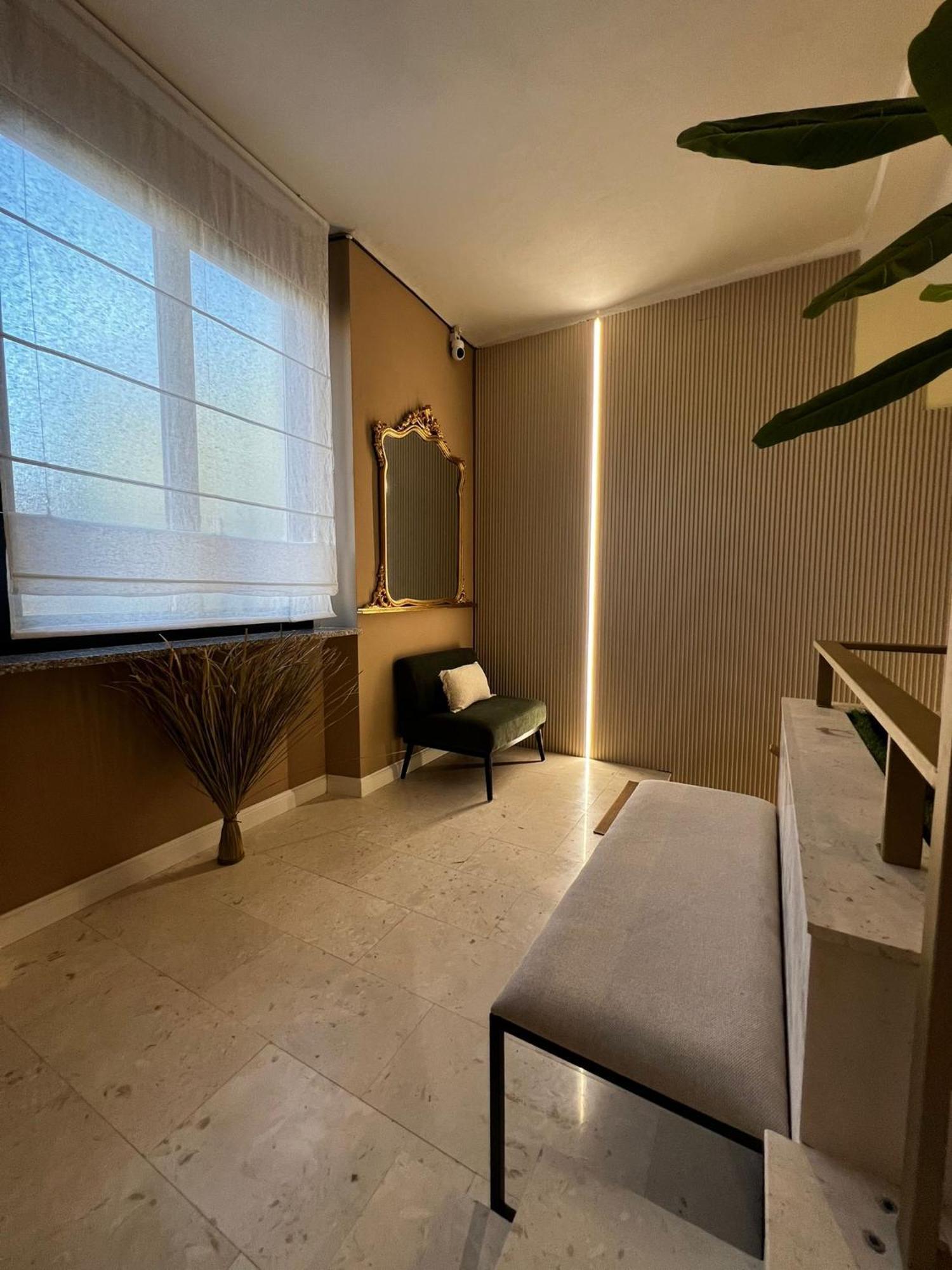 Brianza Home Giussano ภายนอก รูปภาพ