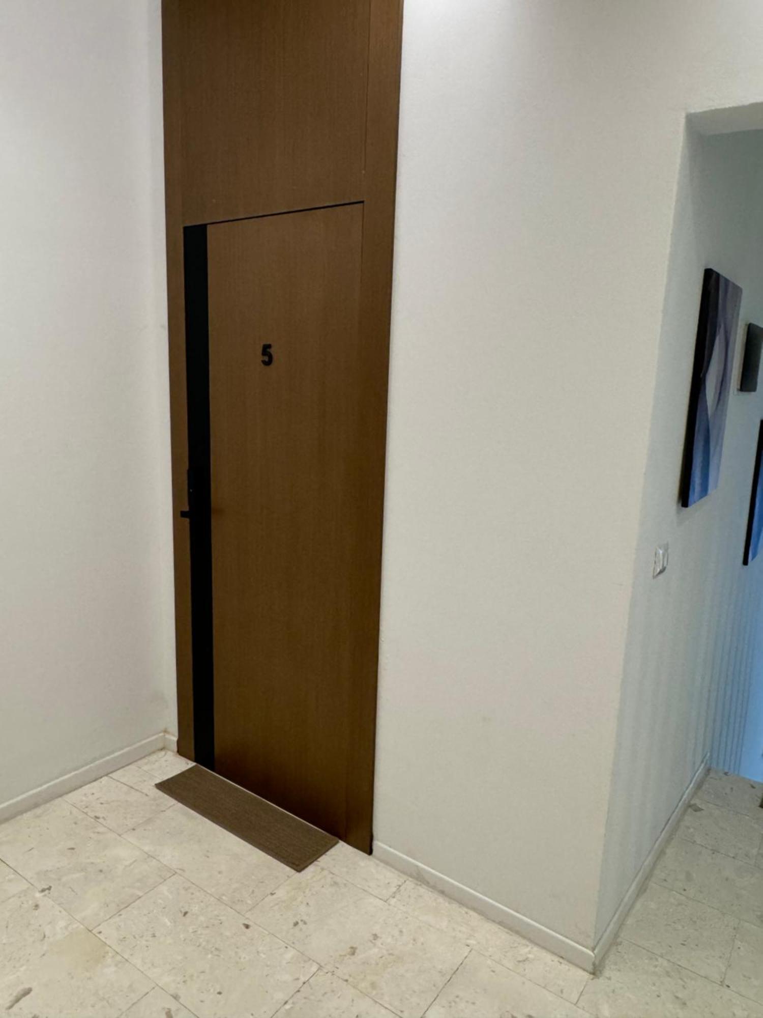 Brianza Home Giussano ภายนอก รูปภาพ