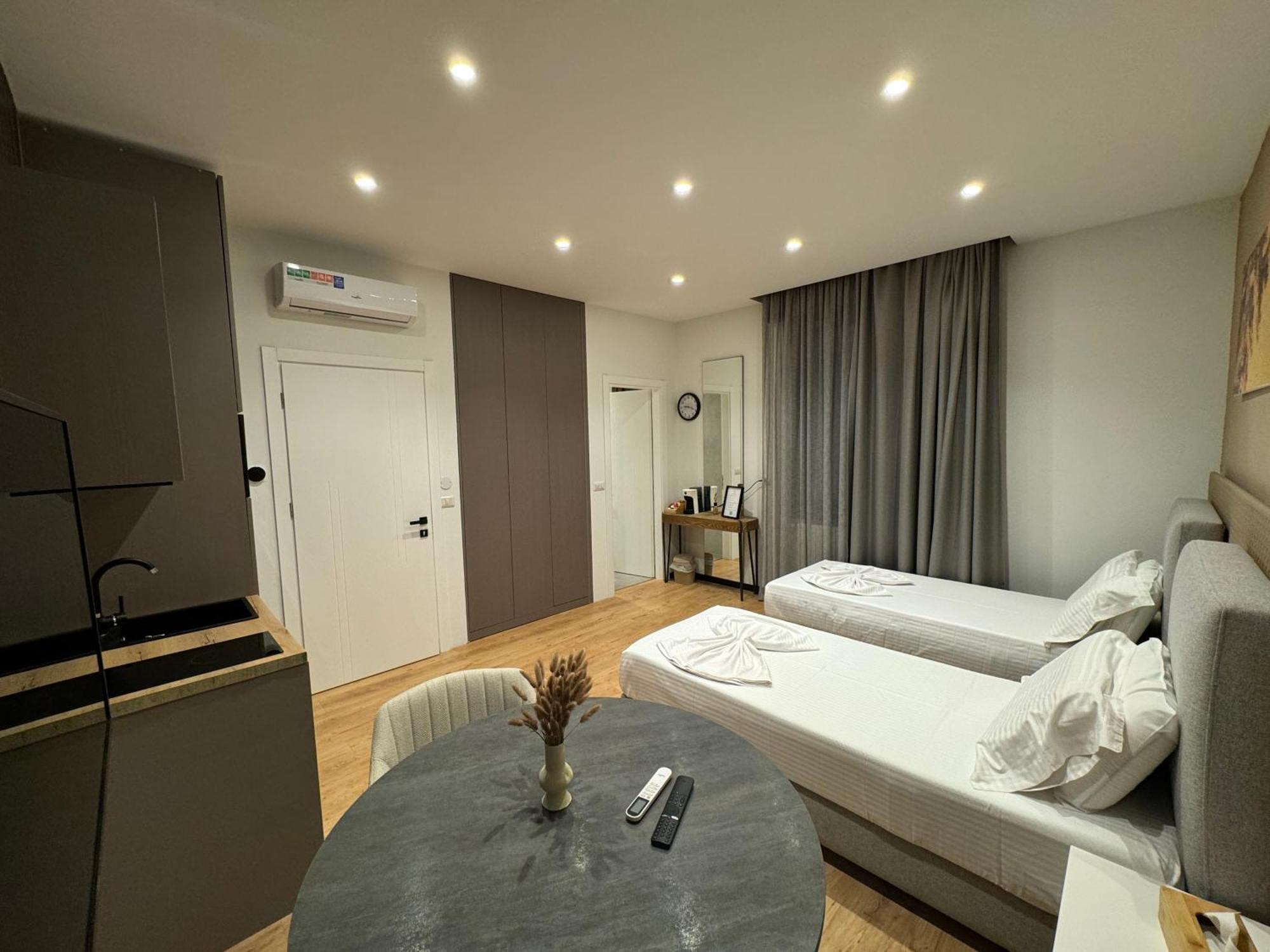 Brianza Home Giussano ภายนอก รูปภาพ