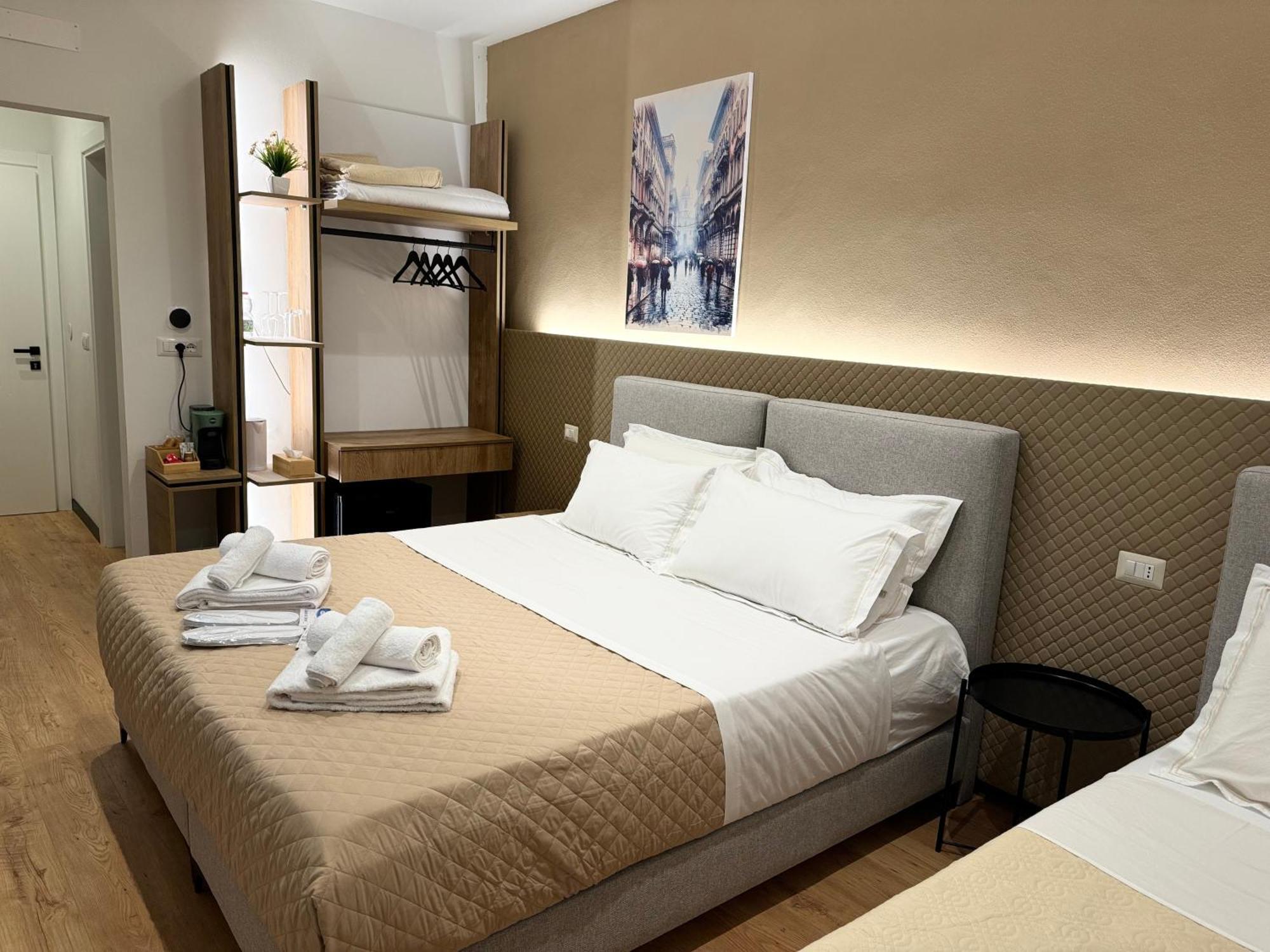Brianza Home Giussano ภายนอก รูปภาพ