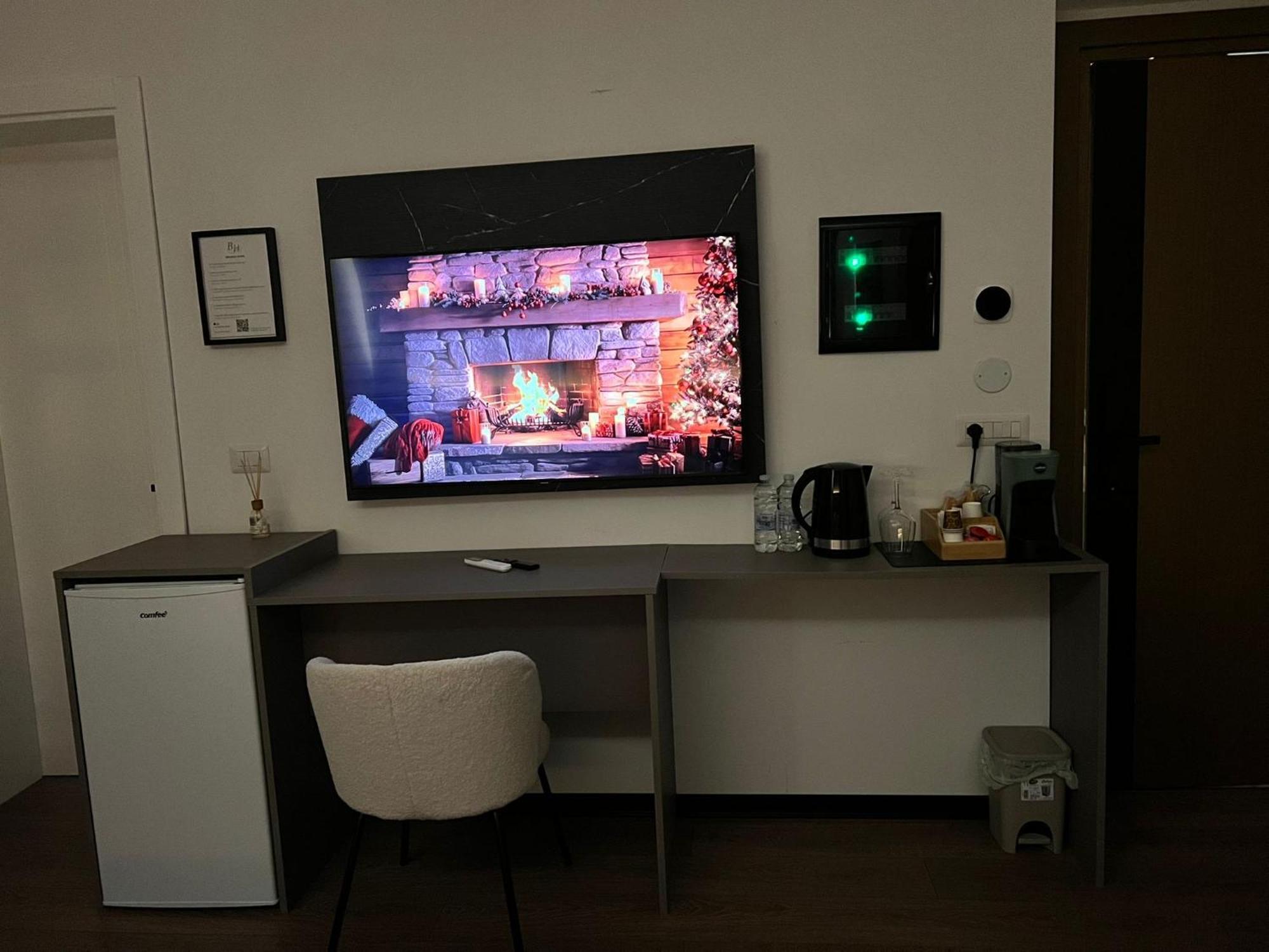 Brianza Home Giussano ภายนอก รูปภาพ