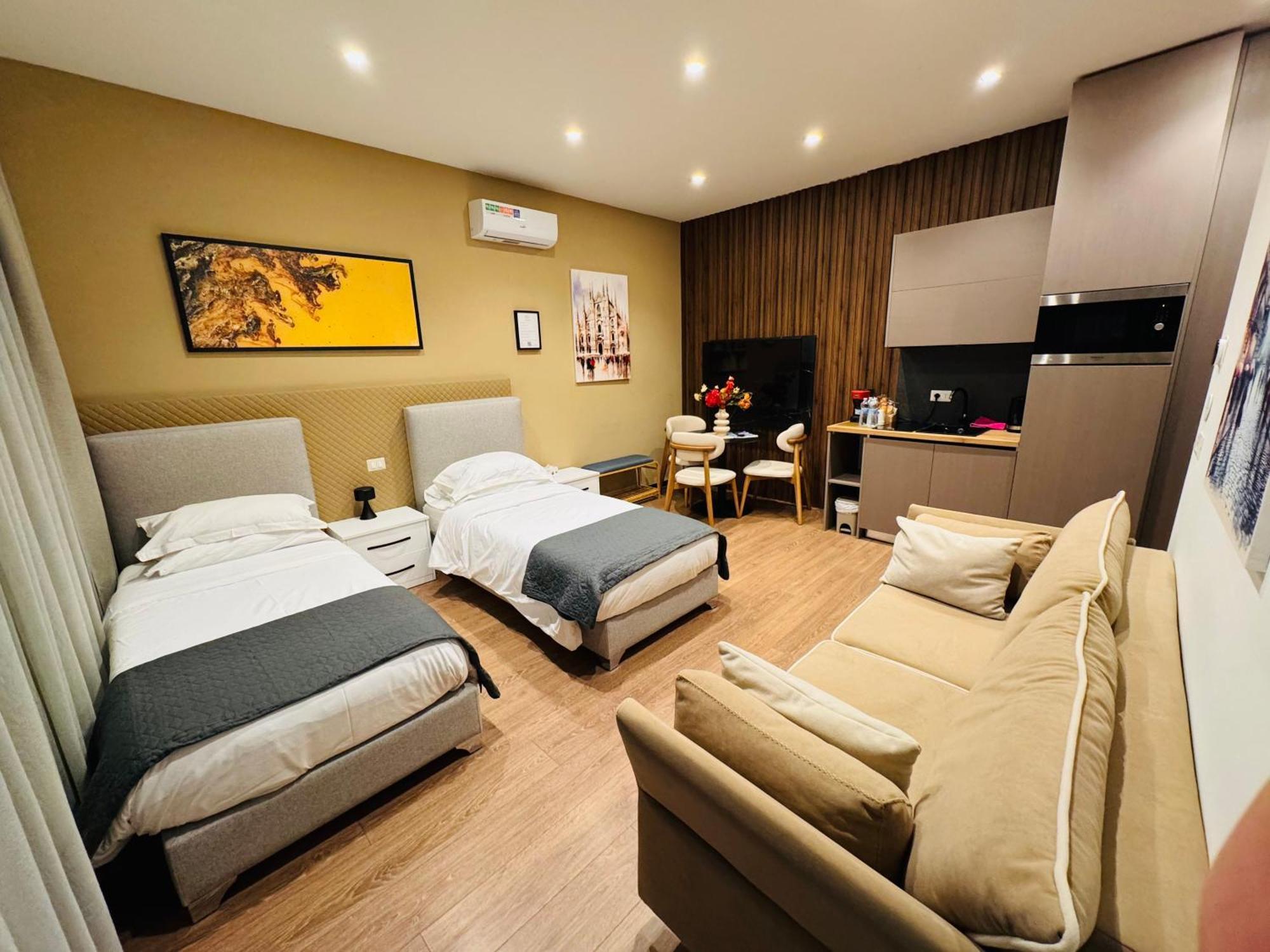 Brianza Home Giussano ภายนอก รูปภาพ