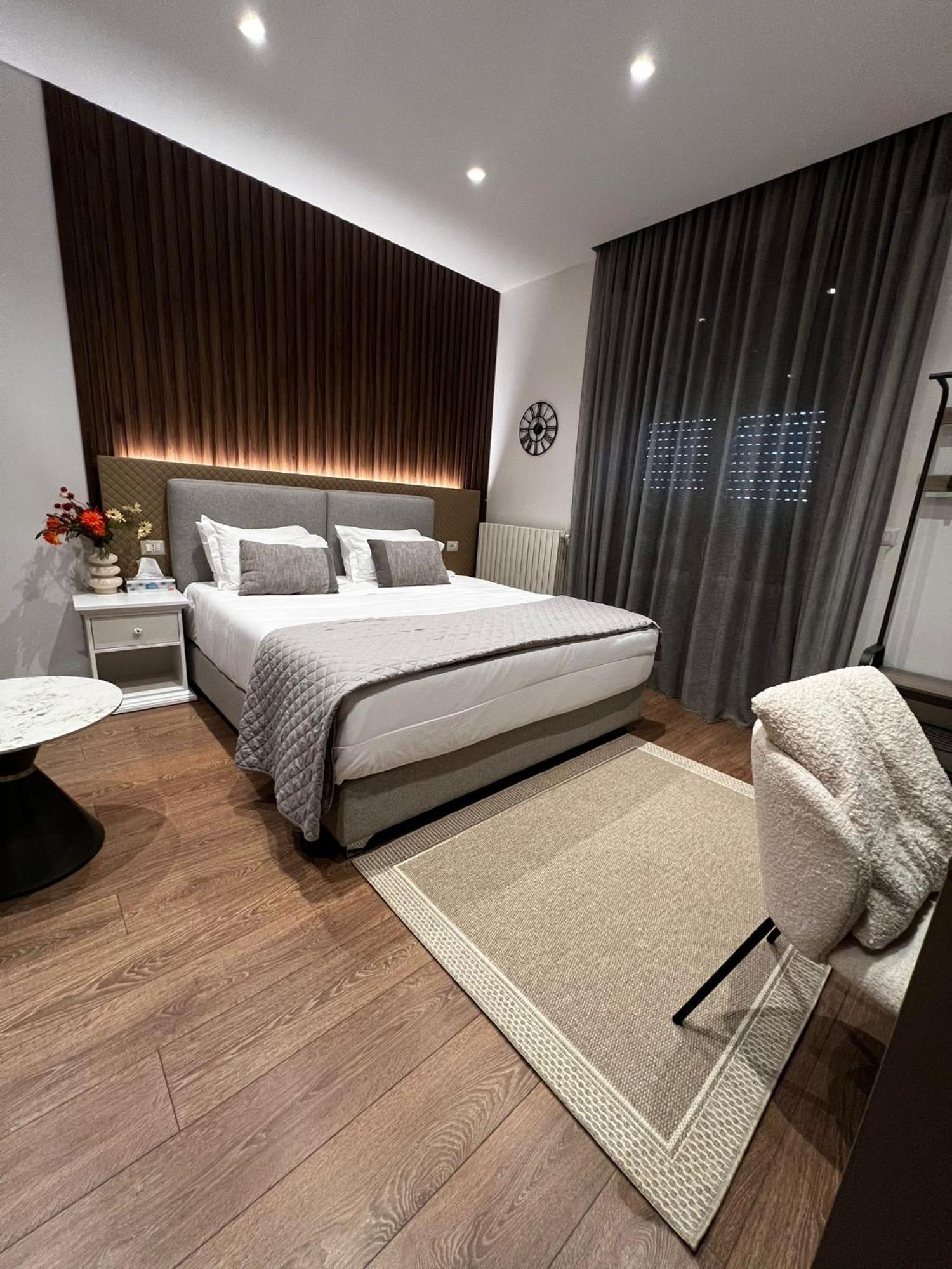 Brianza Home Giussano ภายนอก รูปภาพ